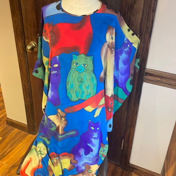 Tops - VINTAGE 100% SILK DRESS / TOP